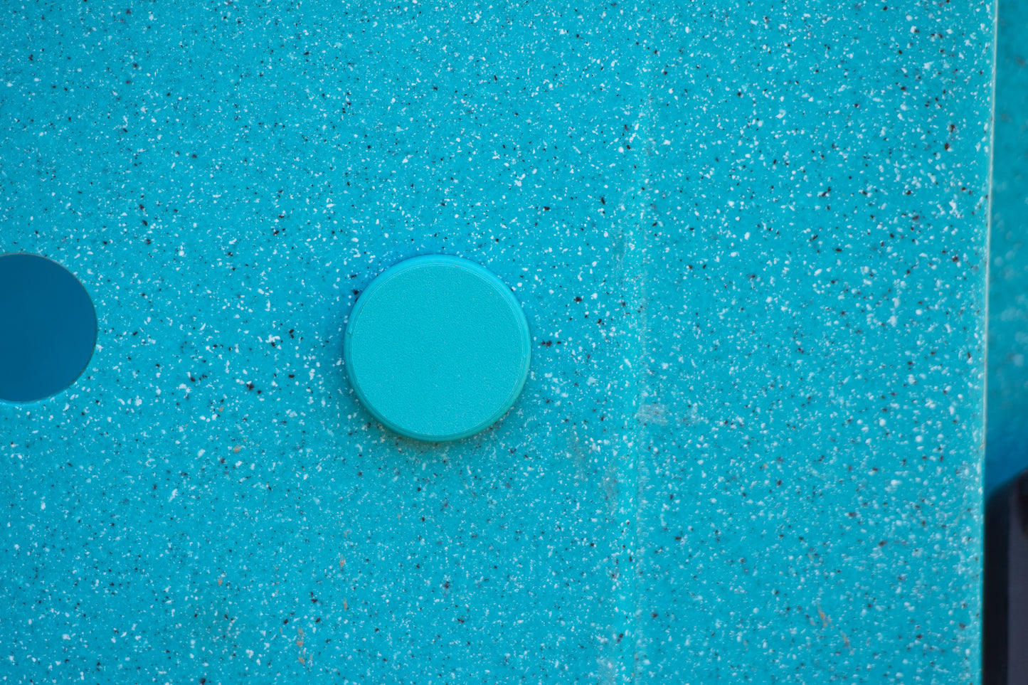 Vent Hole Bucket Holder