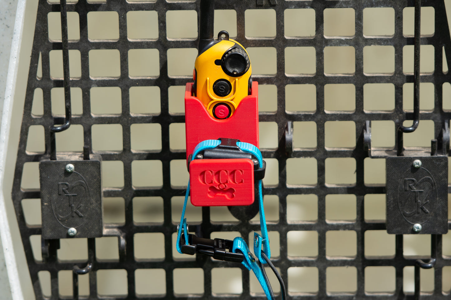 Mini Educator E-Collar and Remote Holder